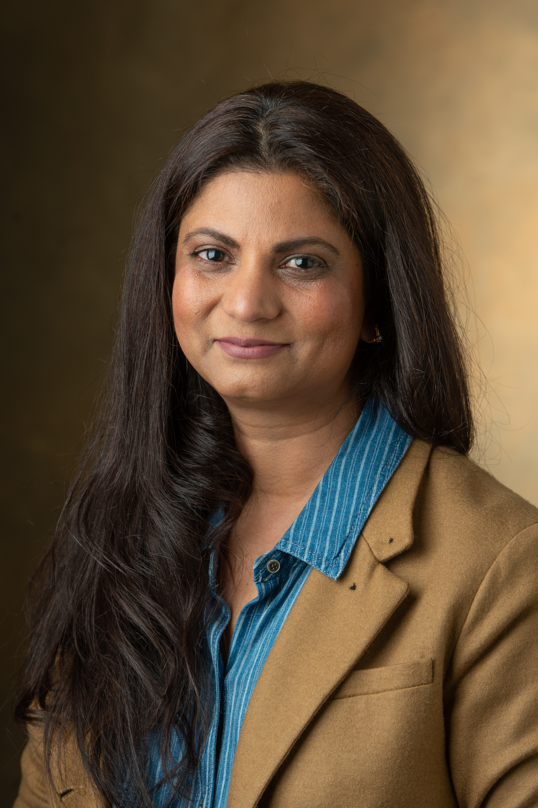 A portrait photo of Dr. Suman Mishra